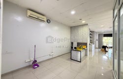 Jalan Rawang Mutiara, Rawang, Selangor 48000