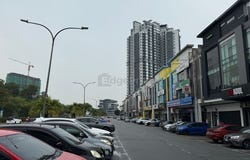 Jalan Setia Tropika 1/7, Johor Bahru, Johor 81200