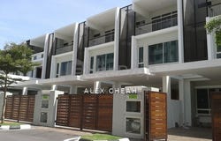 Jalan Bukit Dumbar, Bukit Dumbar, Penang 11600