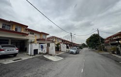 Jalan Mawar 12, Sepang, Selangor 43900