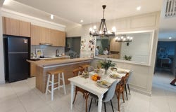 Lake Haven Residence, Jalan Putra Perdana 14,, Puchong, Selangor 47100