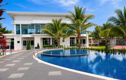 Persiaran Klebang Restu, Chemor, Perak 31200