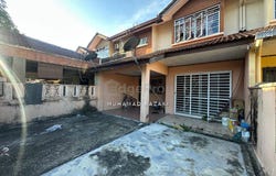 Jalan DC 1, Sungai Buloh, Selangor 47000