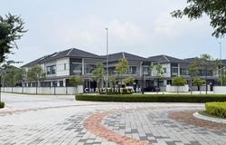 Persiaran Aman Perdana 3, Telok Panglima Garang, Selangor 42500