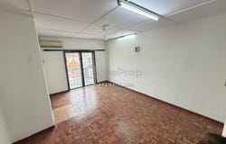 Jalan desa 4/x, Bandar Country Homes, Selangor 48000