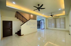 Jalan Tun Teja, Shah Alam, Selangor 40470
