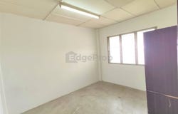 R, Ampang, Selangor 68000