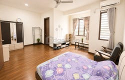 Jalan Tun Teja, Shah Alam, Selangor 40470