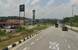 Kampung Bukit Cherakah, Persiaran Mokhtar Dahari, Shah Alam, Selangor 40170