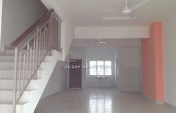 Jalan Parklands, Semenyih, Selangor 43700