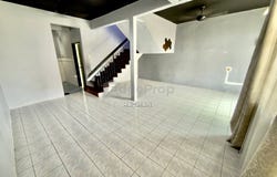 Jalan Seroja, Sepang, Selangor 43900