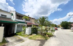 Jalan TK 2, Puchong, Selangor 47190