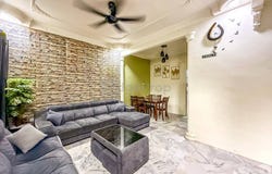 Seksyen 25, Shah Alam, Selangor 40400