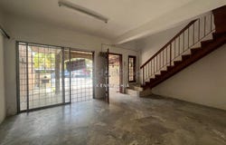 Jalan Perdana, Puchong, Selangor 47100