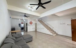 Jalan Sentral, Iskandar Puteri, Johor 79100