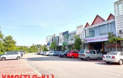 Jalan BK, Jalan Kinrara, Puchong, Selangor 43300
