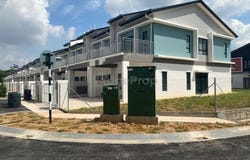 Jalan SI 9, Dengkil, Selangor 43800