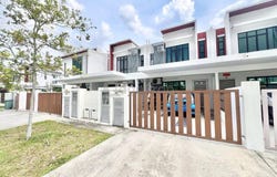 Jalan EcoHill 9, Semenyih, Selangor 43700