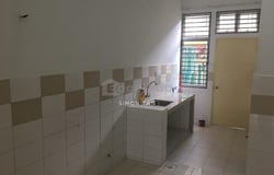 Jalan Mutiara, Puchong, Selangor 47100