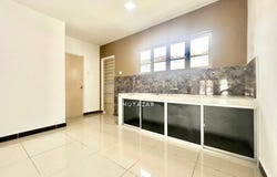 Jalan 1, Semenyih, Selangor 43500
