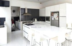 Jalan Melawati 7, Puncak Melawati, Taman Melawati, Selangor 53100