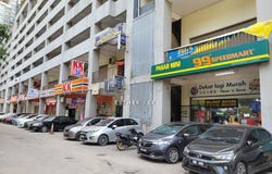 Batu Caves, Selangor 68100