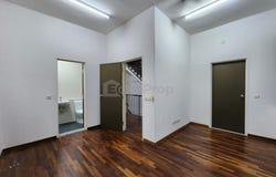 Jalan Setia Utama U13/37, Setia Alam/Alam Nusantara, Selangor 40170
