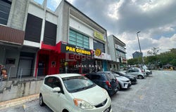 j, Shah Alam, Selangor 40160