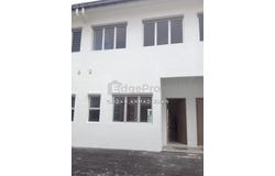 Jalan Parklands, Semenyih, Selangor 43700