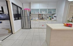 Jalan Kim Crest, Puchong, Selangor 47100