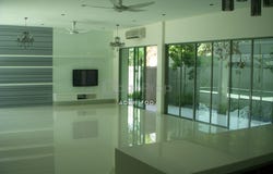 jalan puncak bukit indah 2, Ampang, Selangor 68000