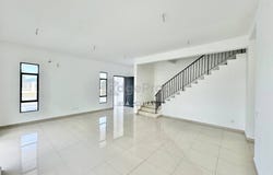 Bandar Puncak Alam, Selangor 42300