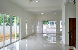 Jalan Ridgeview, Kajang, Selangor 43000