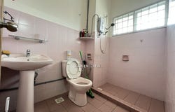 Off Jalan Taman Putra, Ampang, Selangor 68000
