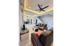 Jalan Sentral, Iskandar Puteri, Johor 79100