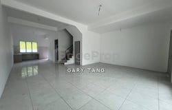 Lahat, Ipoh, Perak 31500