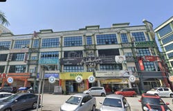 Off Jalan Utama, 43300 Kuala Lumpur, Seri Kembangan, Selangor 43300