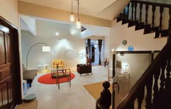Jalan Bunga Anggerik, Ampang, Selangor 68000