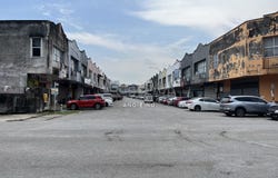 Seri Kembangan, Selangor 43300