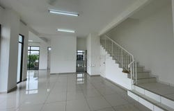 Bandar Puncak Alam, Selangor 42300