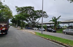 Batu Caves, Selangor 68100