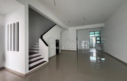 Jalan BK 8D, Puchong, Selangor 47180