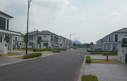 Bandar Puncak Alam, Selangor 42300