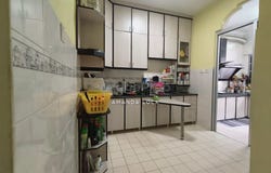 Jalan Bayan, Puchong, Selangor 47100
