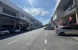 Pekan Nanas (Pekan Nenas), Johor 81500