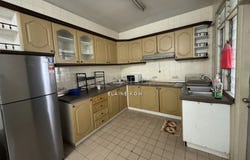 Jalan University, Seksyen 11, Petaling Jaya, Selangor 46200