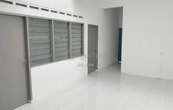 Jalan Langsat, Parit Raja, Johor 86400