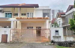 1-01-1 Jalan Lazuardi 7/29, Bandar Puncak Alam, Selangor 40000