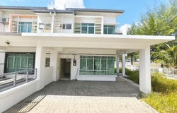 Persiaran Hill Park, Puncak Alam, Bandar Puncak Alam, Selangor 42300