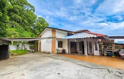 Jalan Bukit Mutiara, Kajang, Selangor 43000